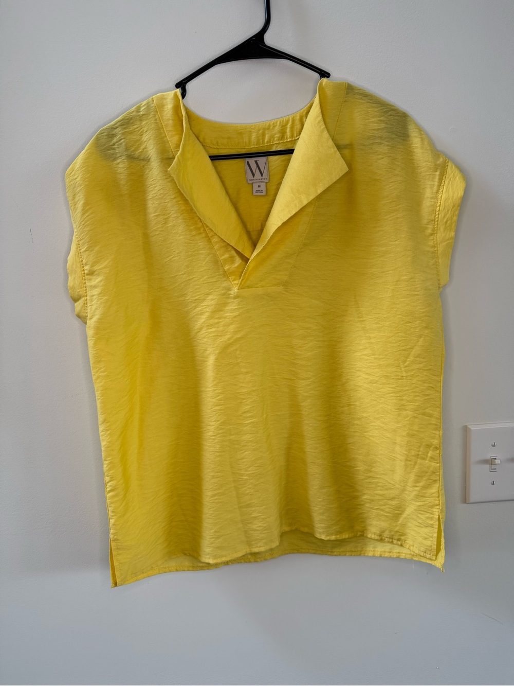 Worthington Yellow V-Neck Collared Blouse
